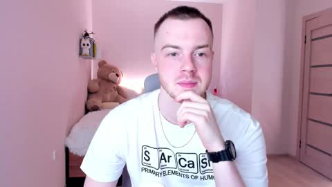 toohornyserj online show from January 6, 2025, 7:56 pm