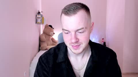 toohornyserj online show from January 23, 2025, 9:50 pm