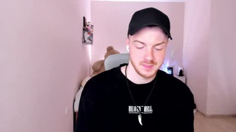 toohornyserj online show from March 12, 2025, 12:42 am