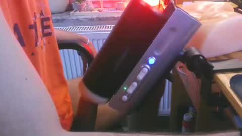 toohugeandstonedxoxo online show from September 14, 2025, 8:08 pm