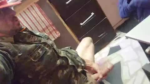 tooshort30w59675 online show from October 2, 2025, 10:39 pm