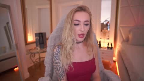 Snapshot of top_grace chatting on February 10, 2026, 11:09 pm top_grace online show from February 10, 2026, 11:09 pm