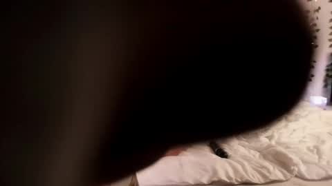 Alice and Sandra online show from September 13, 2025, 4:07 pm