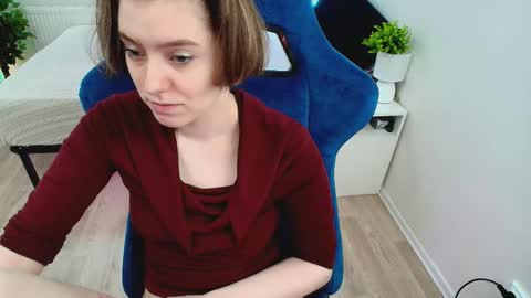 topcranberry online show from September 27, 2025, 6:29 am