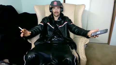 SagMeOreduceMe online show from November 17, 2025, 7:19 pm