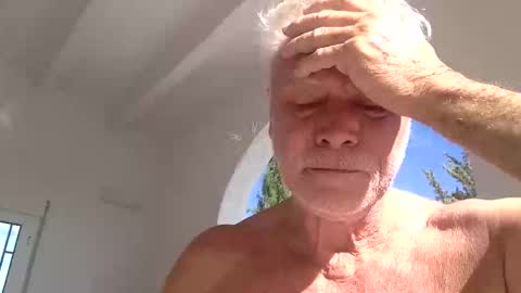 topsurgeon2025 online show from October 29, 2025, 11:56 am