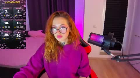 tora online show from October 22, 2025, 1:55 pm