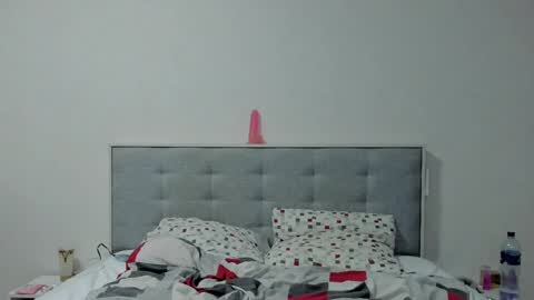 your personal gothic girl check it    online show from January 3, 2025, 7:39 pm