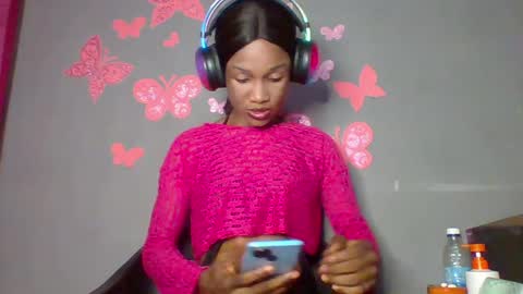 Aria online show from May 27, 2026, 3:53 pm