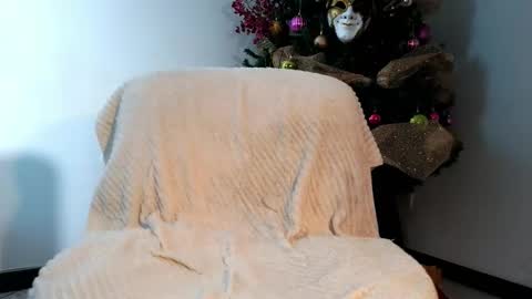 Enzo Moretti online show from November 29, 2025, 5:43 am