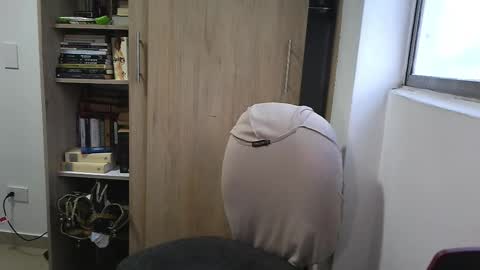 Enzo Moretti online show from February 5, 2026, 12:54 pm