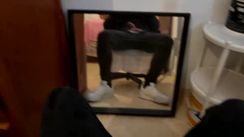 torinohot online show from February 18, 2025, 4:59 pm