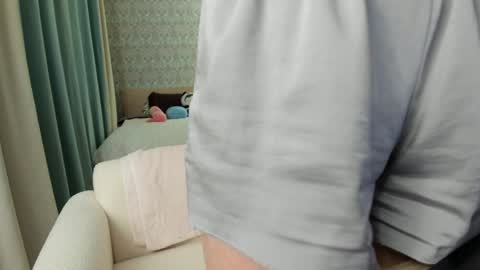 Snapshot of torinova chatting on December 29, 2024, 2:49 am online show from December 29, 2024, 2:49 am