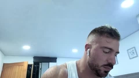 toro_arrapato online show from March 26, 2026, 11:10 pm