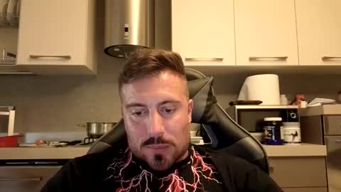 toro_arrapato online show from April 28, 2026, 1:27 pm