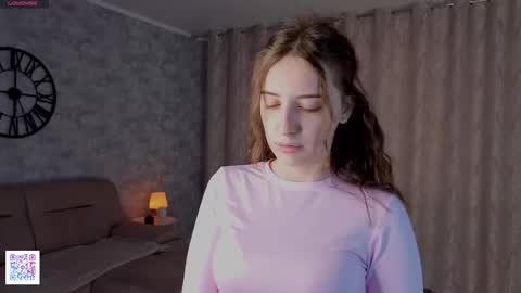 Kate online show from May 16, 2026, 4:42 am