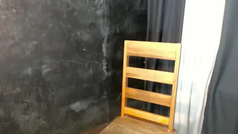 Toshiro online show from December 15, 2025, 10:14 pm