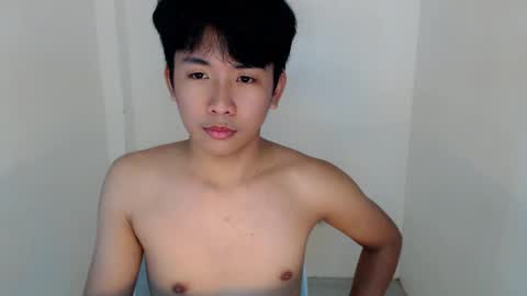 Snapshot of totalbabe1x chatting on March 5, 2025, 2:12 pm totalbabe1x online show from March 5, 2025, 2:12 pm