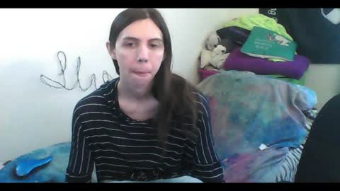 Luna online show from April 5, 2026, 7:11 pm