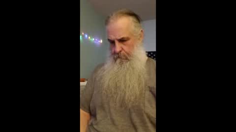 totallyawesome_65 online show from December 14, 2025, 12:27 am