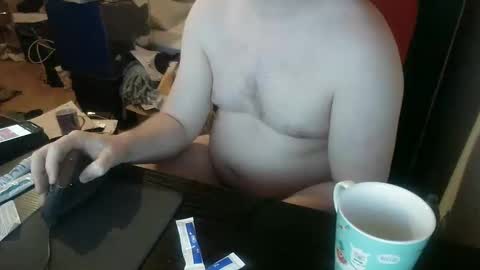 Snapshot of totox1989 chatting on February 8, 2025, 6:44 pm Totox online show from February 8, 2025, 6:44 pm