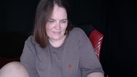 Snapshot of toxiclilly chatting on June 20, 2026, 10:34 pm Lilly Miss Mistress Goddess Maam Queen Boss online show from June 20, 2026, 10:34 pm