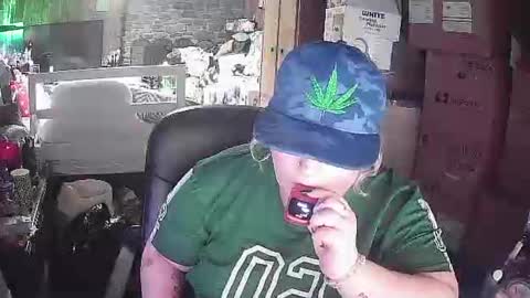 toxicsamarha online show from November 11, 2025, 3:06 am