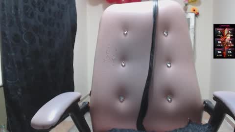 toxca69 online show from February 18, 2026, 7:04 am