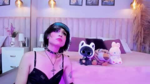 Tracy  online show from March 26, 2026, 8:47 pm