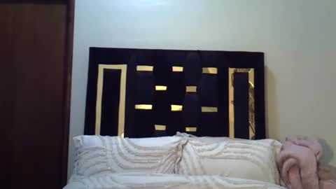 Flavia online show from February 13, 2026, 9:16 am