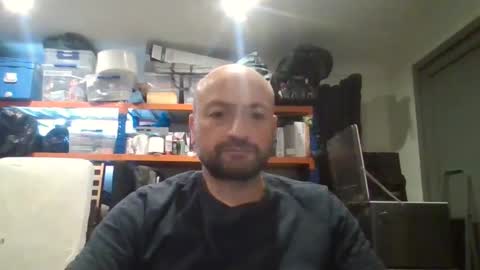 Snapshot of tradiedan2023 chatting on February 8, 2025, 11:24 pm tradiedan2023 online show from February 8, 2025, 11:24 pm