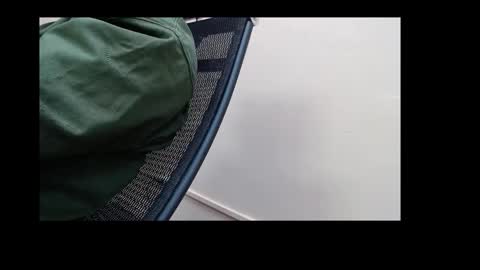 trahatel1992 online show from March 20, 2026, 4:12 pm