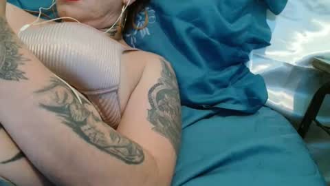 Snapshot of transexdotada chatting on November 5, 2025, 3:12 pm transexdotada online show from November 5, 2025, 3:12 pm