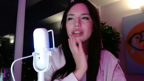 Snapshot of transfrmgirl98 chatting on October 26, 2025, 5:57 am transfrmgirl98 online show from October 26, 2025, 5:57 am