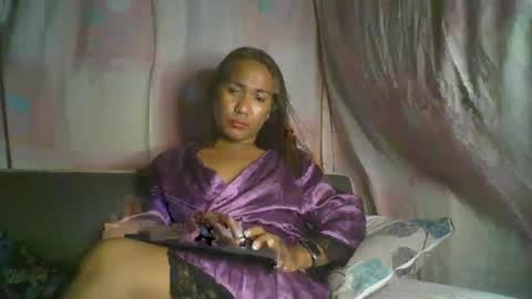 transhottie28 online show from February 1, 2025, 2:56 pm