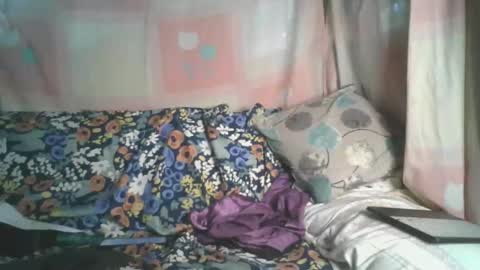 transhottie28 online show from February 6, 2025, 4:53 am