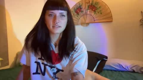 DD online show from November 10, 2025, 3:49 am