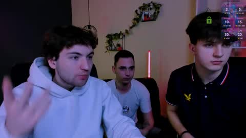 Snapshot of travis_wolf_ chatting on March 14, 2026, 9:37 am Travis online show from March 14, 2026, 9:37 am