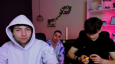 Snapshot of travis_wolf_ chatting on March 15, 2026, 9:59 am Travis online show from March 15, 2026, 9:59 am