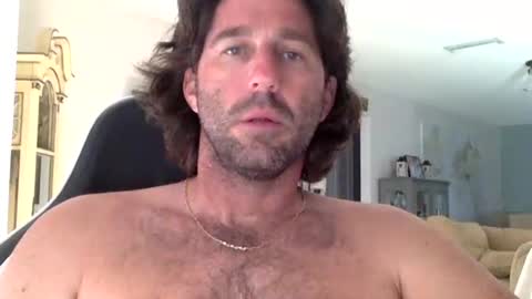 TravisKenn online show from March 6, 2026, 12:45 pm