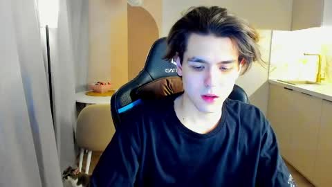 travisrivas online show from March 22, 2026, 2:59 am