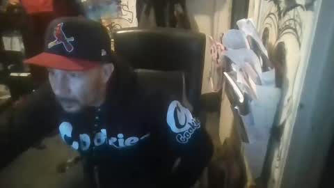 Travis online show from October 12, 2025, 10:14 am