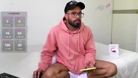 Snapshot of treborshunter chatting on February 19, 2026, 6:37 pm Hunter man online show from February 19, 2026, 6:37 pm