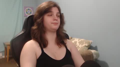 TreeJeanne online show from January 31, 2025, 4:38 pm