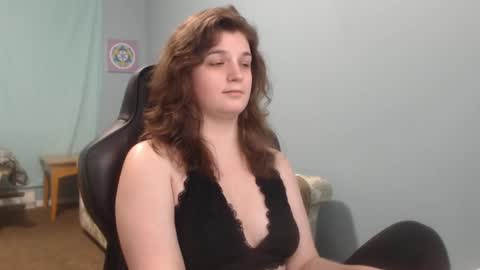 TreeJeanne online show from February 23, 2025, 1:10 pm