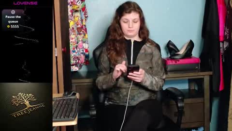 TreeJeanne online show from January 16, 2026, 5:17 pm