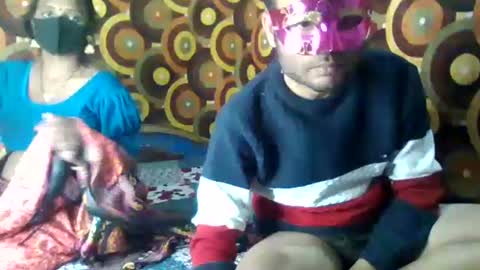 Snapshot of treesomecouple chatting on January 25, 2025, 7:18 pm treesomecouple online show from January 25, 2025, 7:18 pm