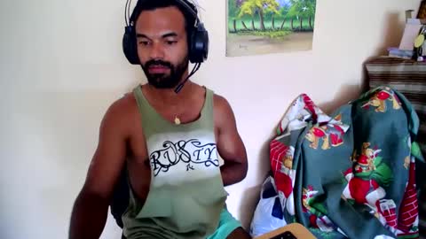 Snapshot of trek320rr chatting on December 26, 2024, 8:21 pm TREK320RR online show from December 26, 2024, 8:21 pm