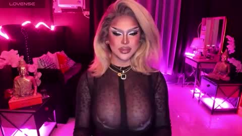 Snapshot of tremendouscockdestroyer chatting on October 26, 2025, 9:48 am Jade online show from October 26, 2025, 9:48 am