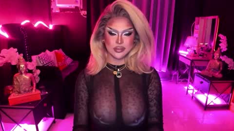 Snapshot of tremendouscockdestroyer chatting on November 1, 2025, 2:46 am Jade online show from November 1, 2025, 2:46 am